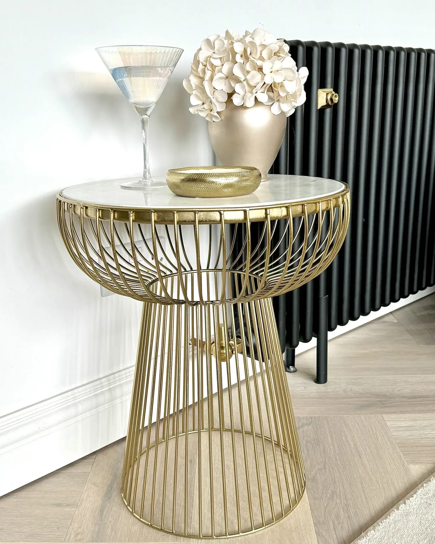 Bord CHEYNES Marmor Guld