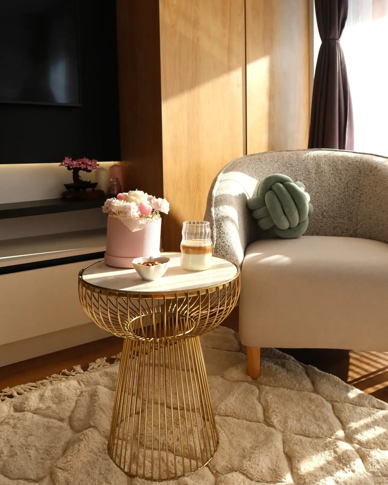 Bord CHEYNES Marmor Guld