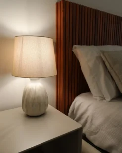 Bordlampe AGUAN Keramik Lys Beige